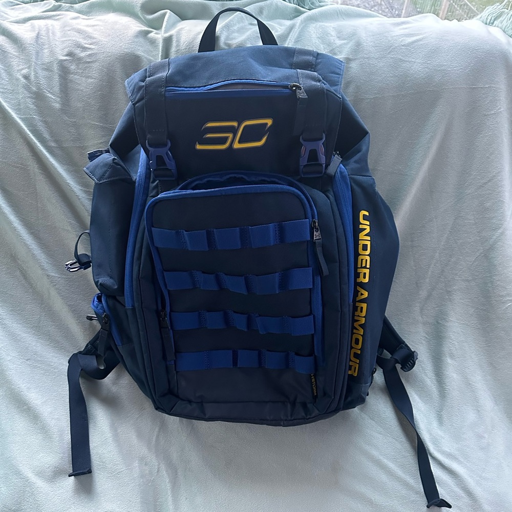 EUC!! Basketball Bag🏀⚡️